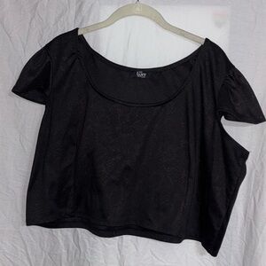 Black crop top with ruffle cap sleeve